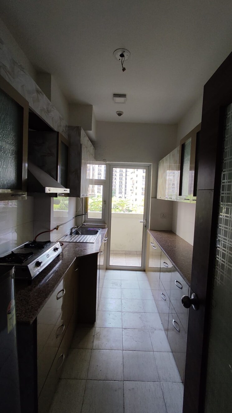 Kitchen, moti nagar 3 Bedroom 1753 Sq.Ft. Apartment In Moti Nagar Delhi 8781770
