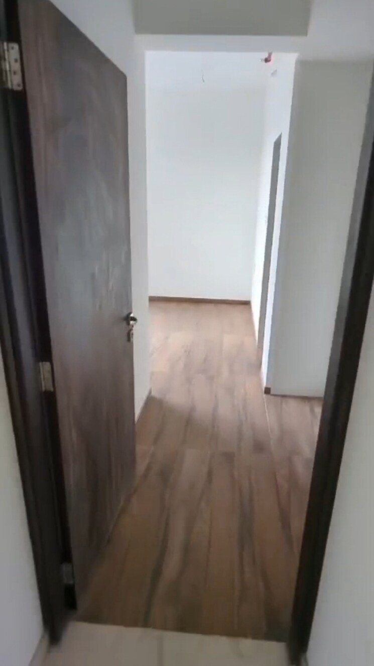 Bathroom, rosa-manhattan 2 Bedroom 754 Sq.Ft. Apartment In Ghodbunder Road Thane 8781936