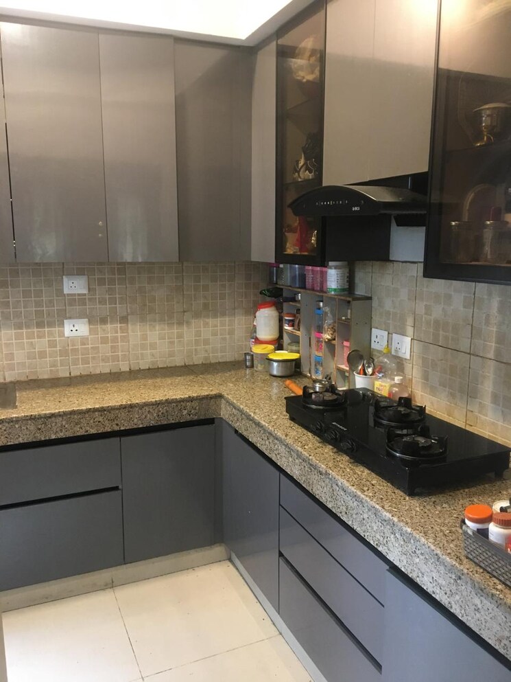 Kitchen, paras-dews 2 Bedroom 1385 Sq.Ft. Apartment In Sector 106 Gurgaon 8781971