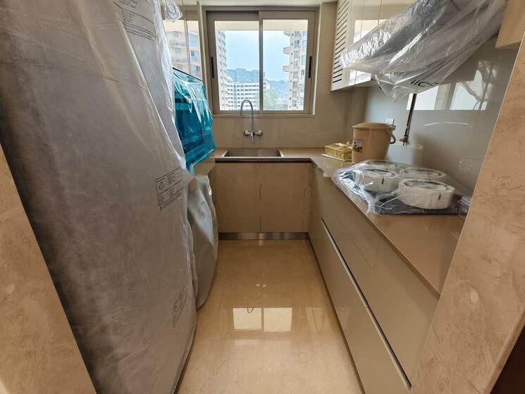 Kitchen, hiranandani-highland 3 Bedroom 950 Sq.Ft. Apartment In Powai Mumbai 8781998