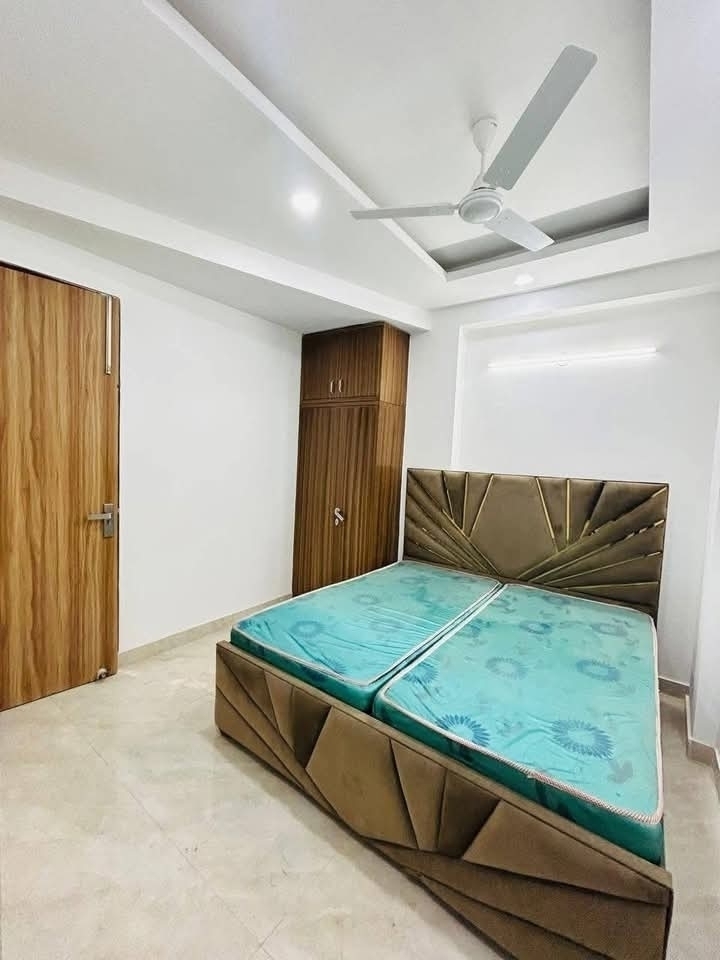 2 BHK + Pooja Room,Study Room Apartment For Sale in Ultra Luxury Apartment dw