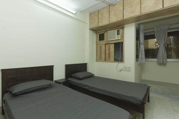 Room, evershine nagar Pg For Girls In Evershine Nagar 8781997