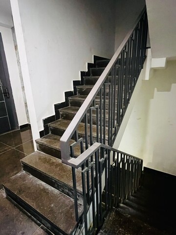 Staircase in 1 BHK Apartment at Saket – for Rent