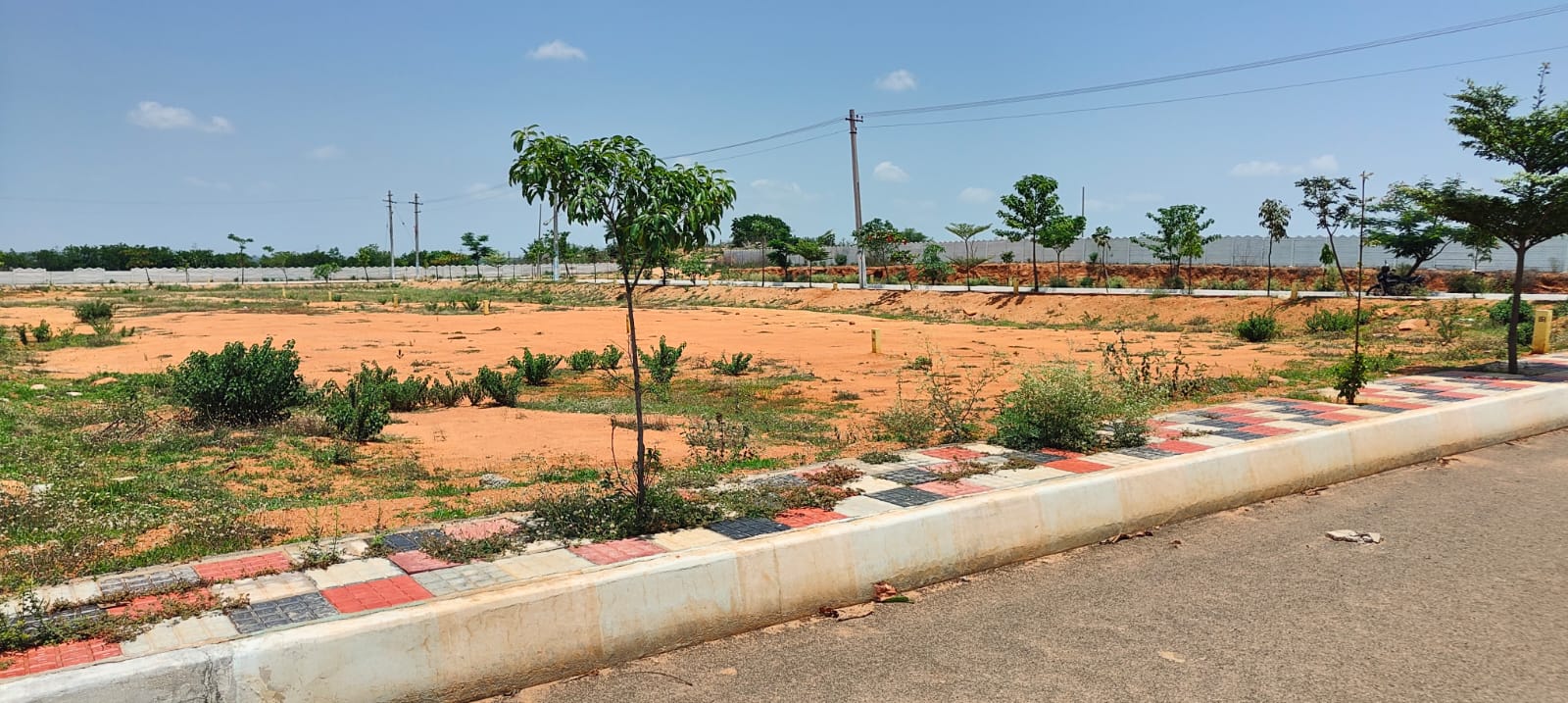 Plot For Sale in Eeshanya Heights