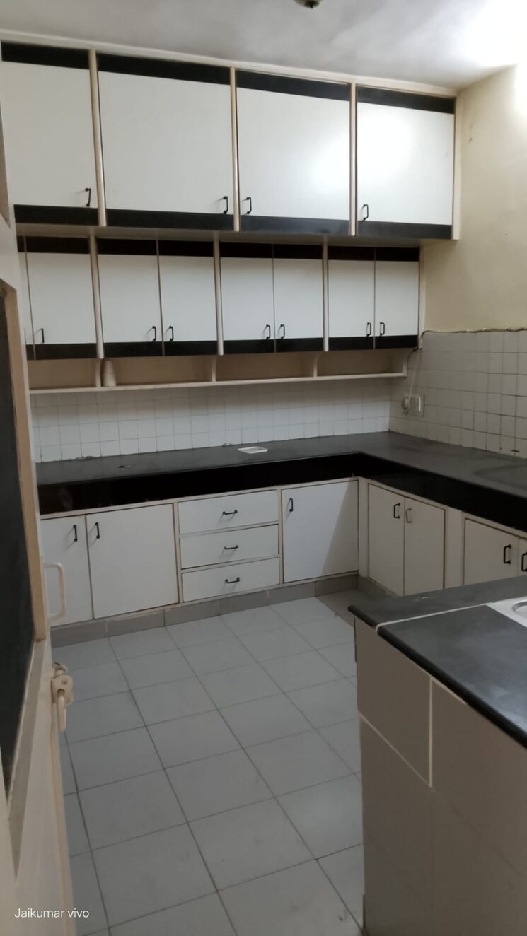 Kitchen, vasant kunj 3 Bedroom 2000 Sq.Ft. Apartment In Vasant Kunj Delhi 8782137