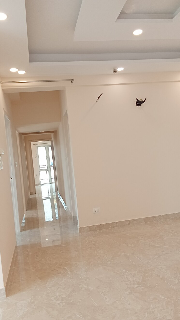 Room, moti nagar 3 Bedroom 1650 Sq.Ft. Apartment In Moti Nagar Delhi 8782139