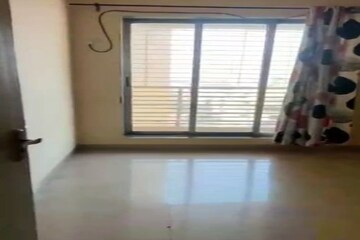 Room in 2 BHK Apartment at Kharghar Sector 20 – for Rent