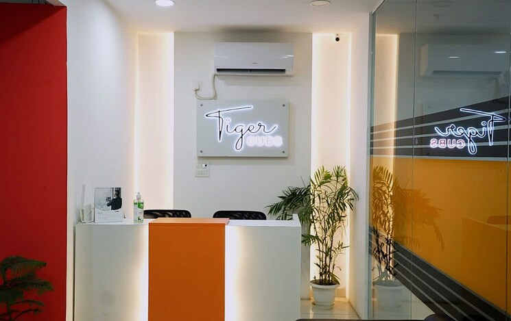 undefined, new palasia Commercial Office Space 1800 Sq.Ft. In New Palasia Indore 8782148