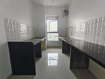 Kitchen in 2 BHK Apartment at Kalpataru Immensa, Kolshet Road – for Rent