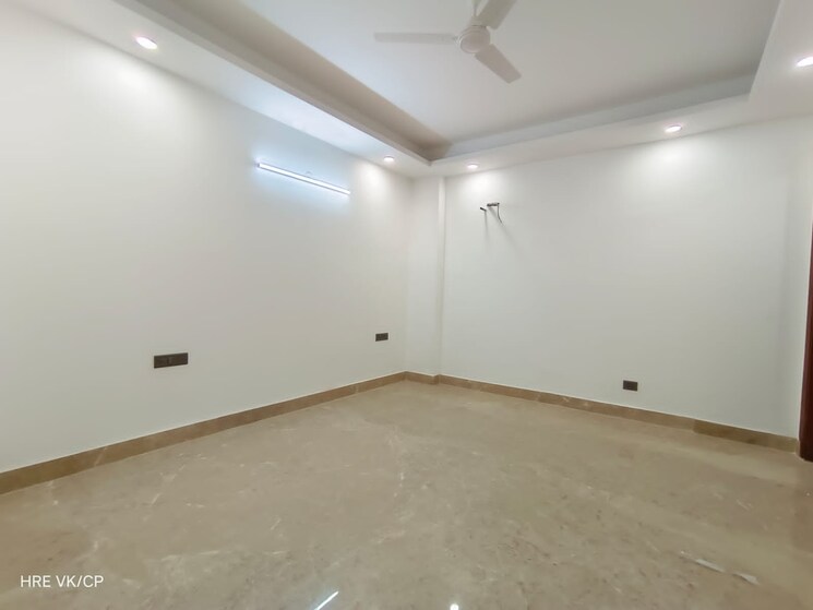Room, vasant kunj 4 Bedroom 3600 Sq.Ft. Builder Floor In Vasant Kunj Delhi 8782179