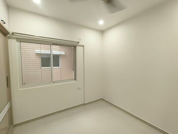 Room in 3 BHK Apartment at Raheja Vistas, Nacharam – for Rent