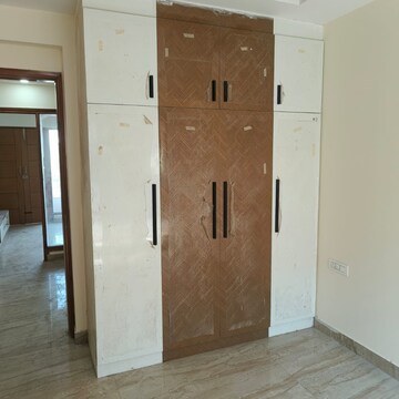 2 BHK Builder Floor For Rent in Sector 79