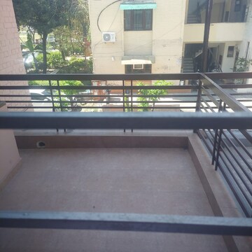 Balcony in 1 BHK Apartment at Sector 38 – for Rent