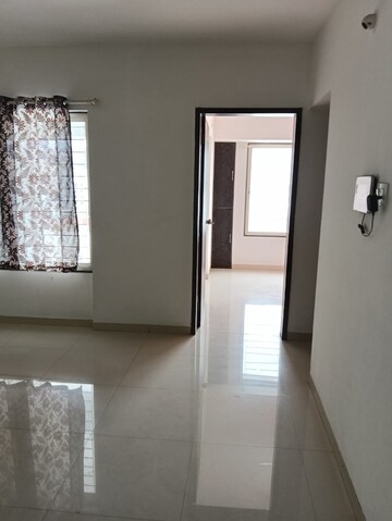 Room in 2 BHK Apartment at Undri – for Rent