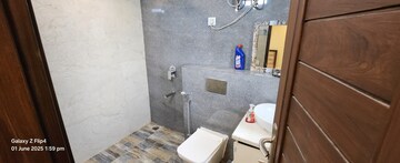 Bathroom in 3 BHK Builder Floor at Sector 26 – for Sale
