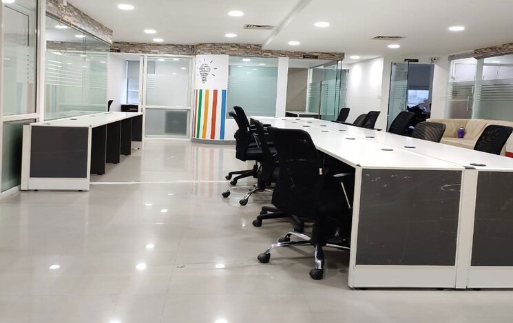 Team Area, new palasia Commercial Office Space 1850 Sq.Ft. In New Palasia Indore 8782214