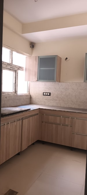 Kitchen in 3 BHK Apartment at JM Royal Park, Vaishali Sector 9 – for Sale