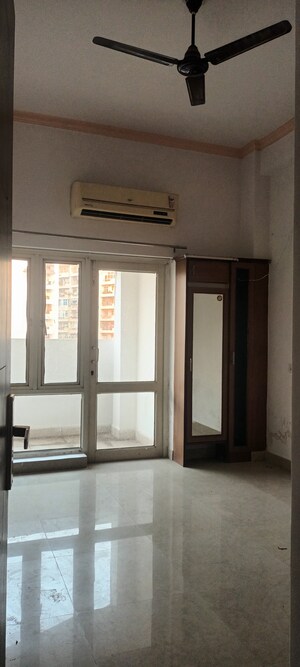 Bedroom in 3 BHK Apartment at JM Royal Park, Vaishali Sector 9 – for Sale