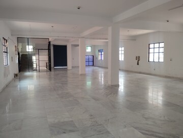 Parking in  Industrial Plot at Sector 65 – for Rent