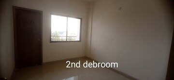 Room in 3 BHK Apartment at Metro Heights, Rasapunja – for Sale