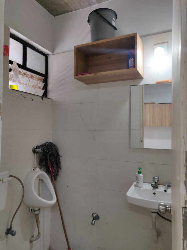 Bathroom, science city Commercial Office Space 735 Sq.Ft. In Science City Ahmedabad 8782306