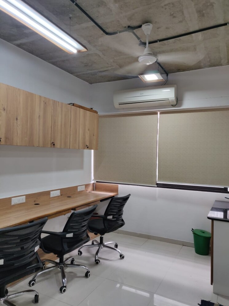 Team Area, science city Commercial Office Space 735 Sq.Ft. In Science City Ahmedabad 8782306