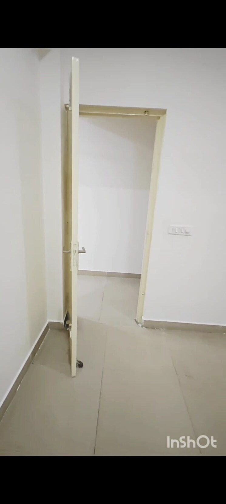 undefined, gaur-city-2-11th-avenue 3 Bedroom 890 Sq.Ft. Apartment In Sector 16c Greater Noida Greater Noida 8782367