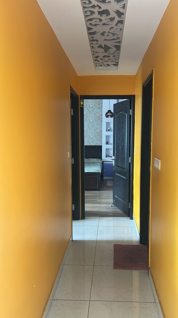 Room in 2.5 BHK Apartment at Shriram Summitt, Electronic City Phase I – for Rent