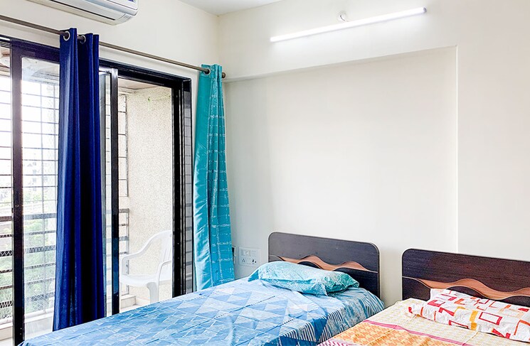 Room, kandivali west Pg For Boys In Kandivali West 8782346