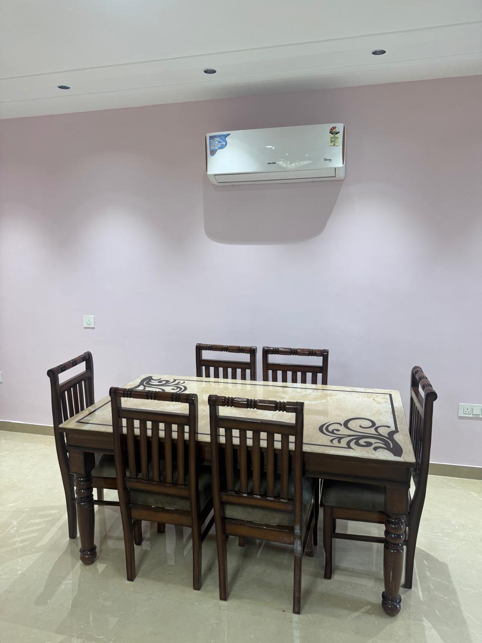3 BHK + Pooja Room Builder Floor For Rent in Sector 4