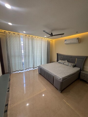 Master Bedroom in 3 BHK Builder Floor at Sector 4 – for Rent