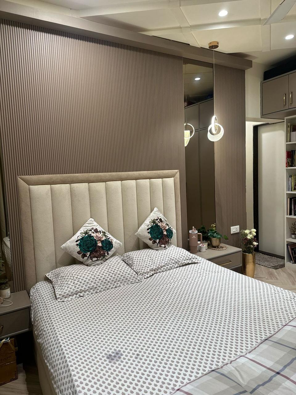 2 BHK Apartment For Sale in Yashodham Complex