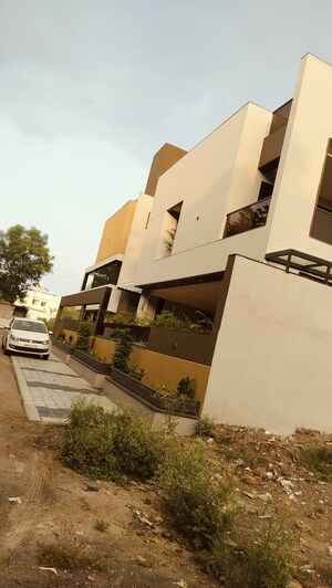 6 BHK Independent House – Exterior View View at Omex City - for Sale