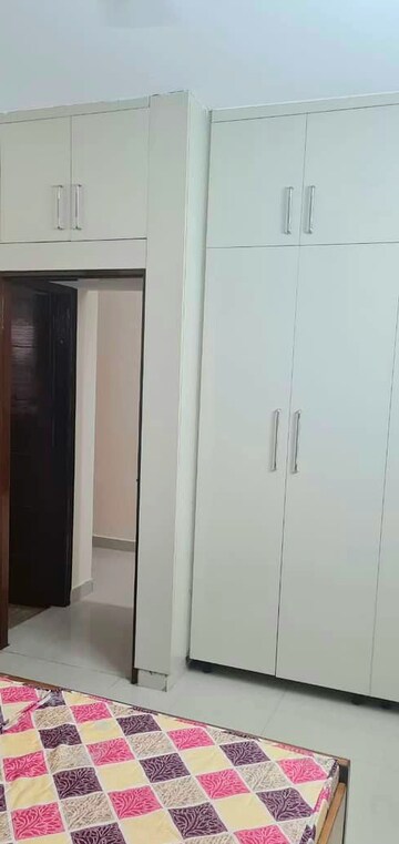 Building Lobby in 3 BHK Apartment at Nutan Prashant CHS, Mulund West – for Rent