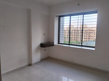 Room in 2 BHK Apartment at Kabra Galaxy Star 1, Brahmand – for Rent