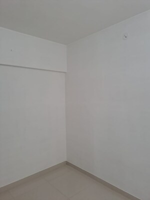  1 BHK Apartment at Malad East – for Sale