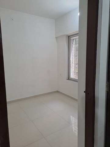 Room in 1 BHK Apartment at Malad East – for Sale