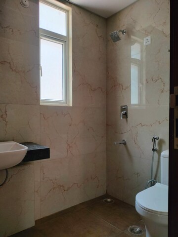 Bathroom in 3 BHK Apartment at Ansal Height 86, Sector 86 – for Rent