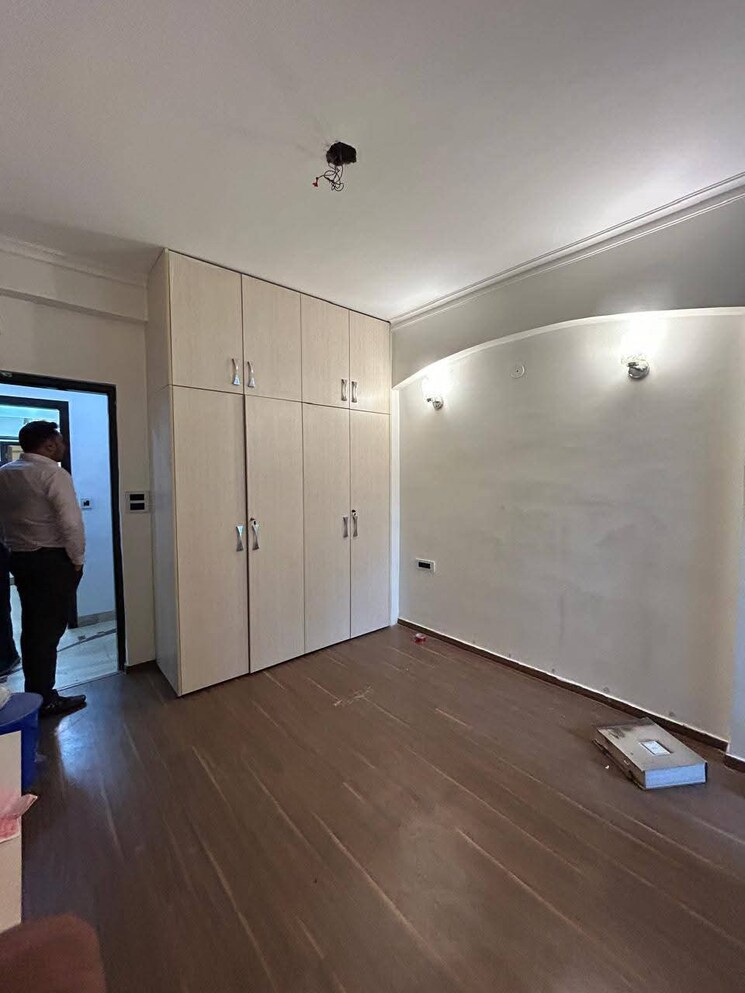 Room, shapoorji-pallonji-joyville-phase-2 3 Bedroom 1692 Sq.Ft. Apartment In Sector 102 Gurgaon 8782498