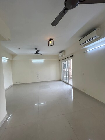 Room in 3 BHK Apartment at Shapoorji Pallonji Joyville Phase 2, Sector 102 – for Rent
