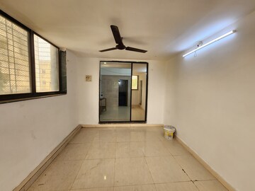 Room in 2.5 BHK Apartment at Mahavir Heights Ghansoli, Ghansoli – for Rent