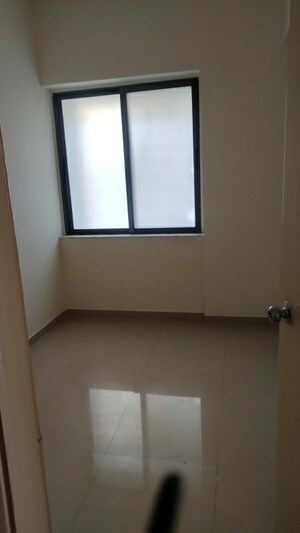 2.5 BHK Apartment For Sale in Kalpataru Srishti, Mira Road