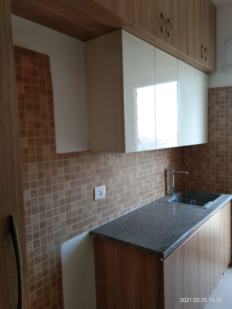 Kitchen, umang-winter-hills 3.5 Bedroom 2077 Sq.Ft. Apartment In Sector 77 Gurgaon 7299224