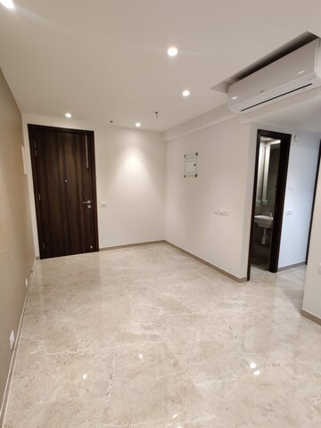 1 BHK Apartment For Rent in Hiranandani Regent Hill, Powai