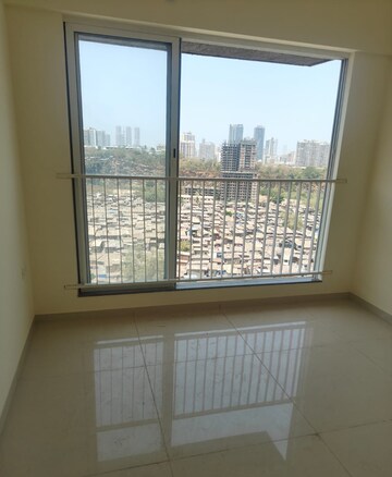 Room in 2 BHK Apartment at Godrej Nest Kandivali, Kandivali East – for Rent