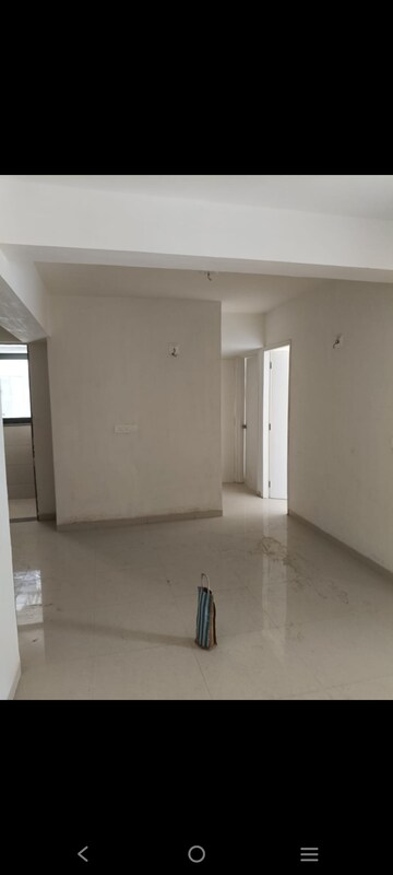 Room in 3 BHK Apartment at Shilp Revanta, Shela – for Rent
