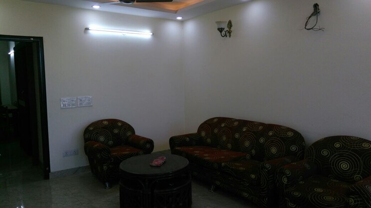Living Room, shivalik colony 2 Bedroom 2000 Sq.Ft. Builder Floor In Shivalik Colony Delhi 8782647