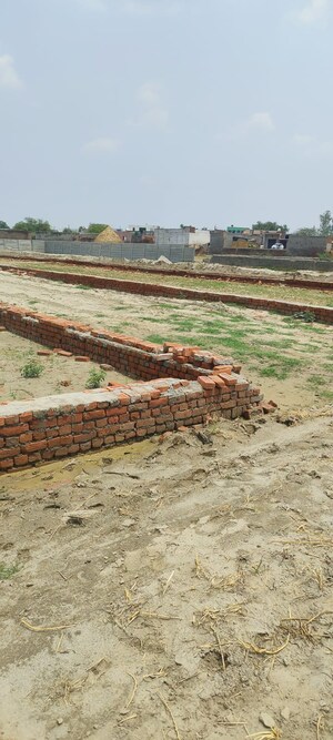  Plot – Exterior View View at Kalindi Kunj - for Sale