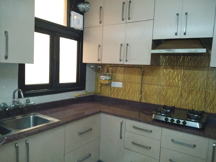 Kitchen, shivalik colony 2 Bedroom 2000 Sq.Ft. Builder Floor In Shivalik Colony Delhi 8782669