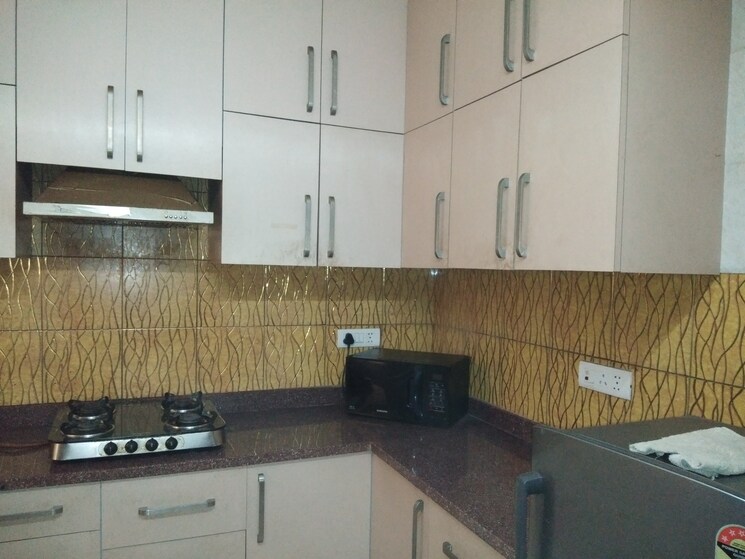 Kitchen, shivalik colony 2 Bedroom 2000 Sq.Ft. Builder Floor In Shivalik Colony Delhi 8782669